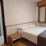 Disma Guest house